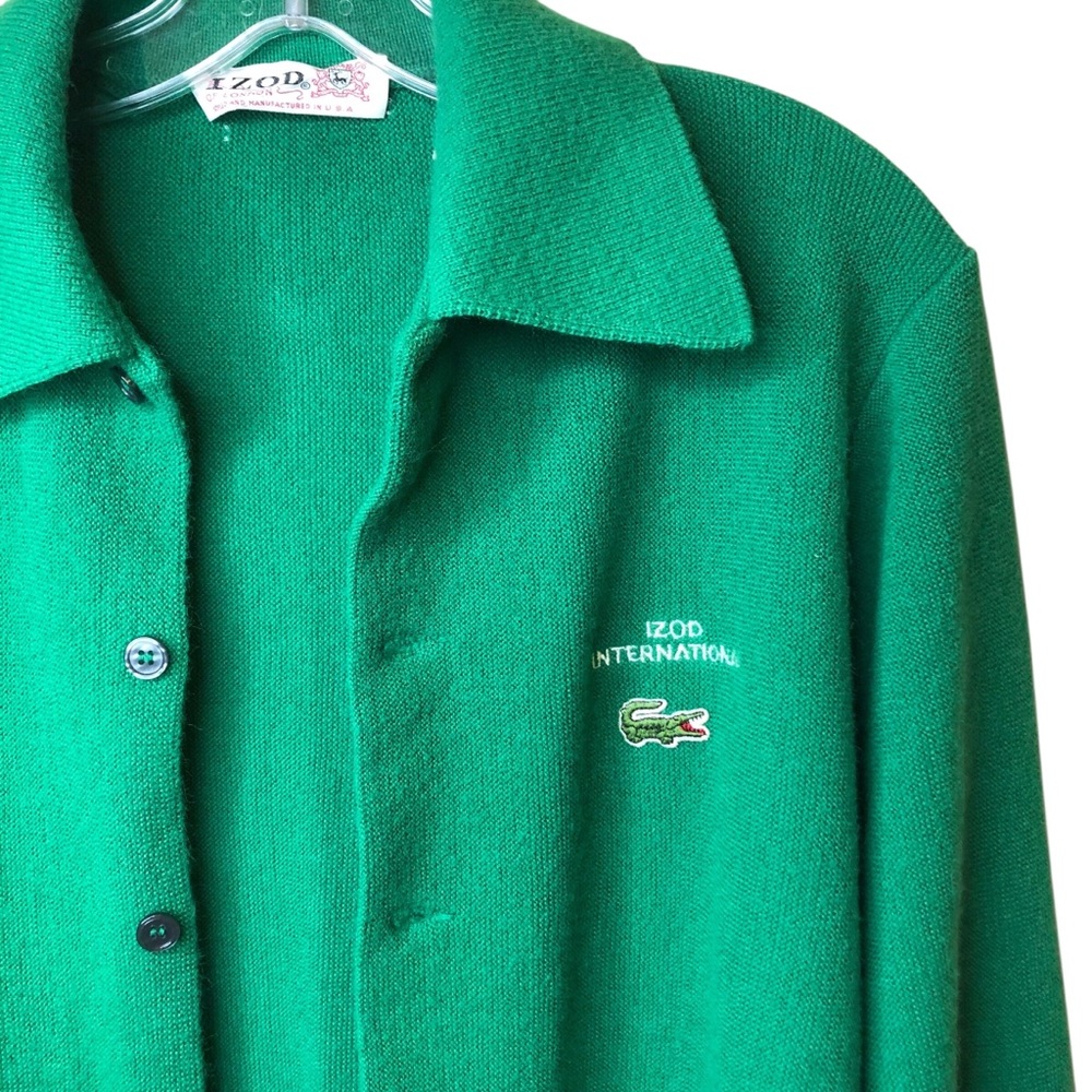 Vintage Izod of London Lacoste Cardigan Men’s Medium Green Alligator Logo Preppy - Picture 3 of 10